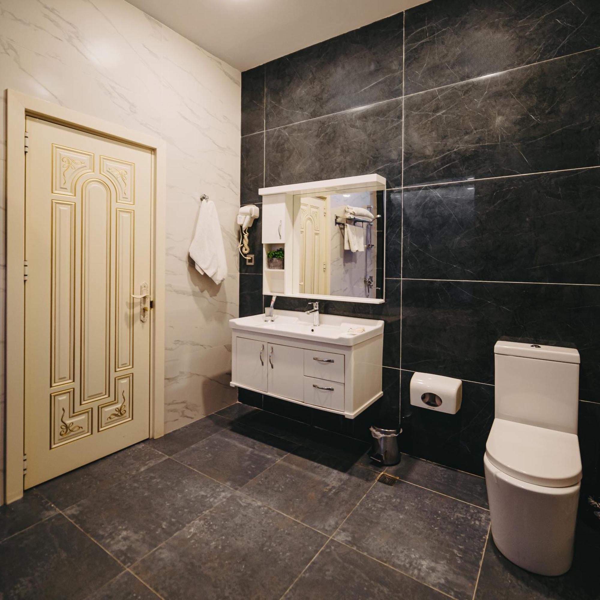 Avrasya Inn Hotel Баку Екстер'єр фото